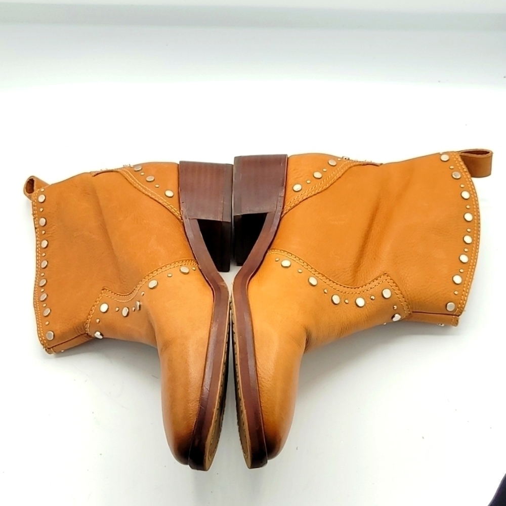 Dolce Vita Cognac Tobin Studded Western Leather Ankle Boots/Booties Size 7.5 - Picture 8 of 13